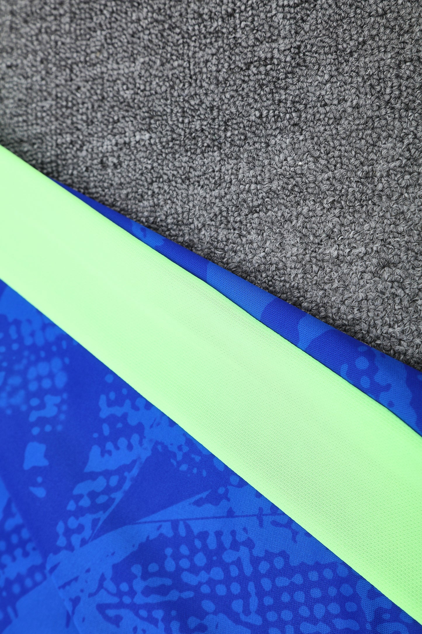 Kit Adulto Barcelona 25-26 – Regata Azul e Shorts Pretos