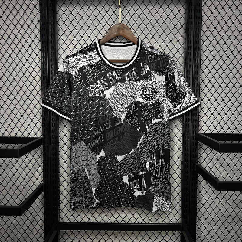 Camisa Dinamarca Pré-Jogo 24/25 - Versão Torcedor