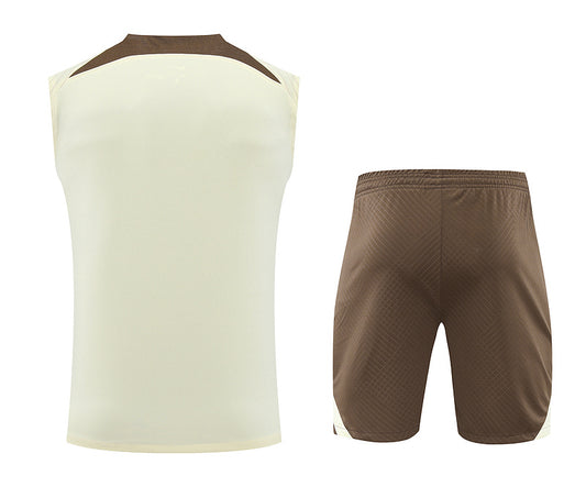 Kit Adulto Corinthians 24-25 – Regata Bege com Shorts Marrom Escuro