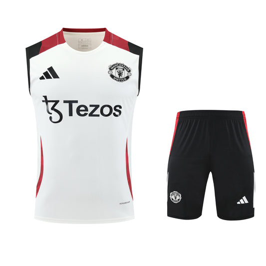 Kit Adulto Manchester United 25-26 – Regata Branca e Shorts Pretos com Detalhes em Vermelho