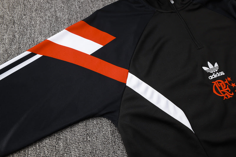 Kit Adulto Flamengo 25-26 – Adidas Originals | Casaco e Calça Pretos com Logo Vermelho