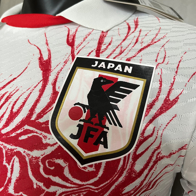 Camisa Japão 24-25 (Versão Player) Especial – Branca com Detalhe em Vermelho